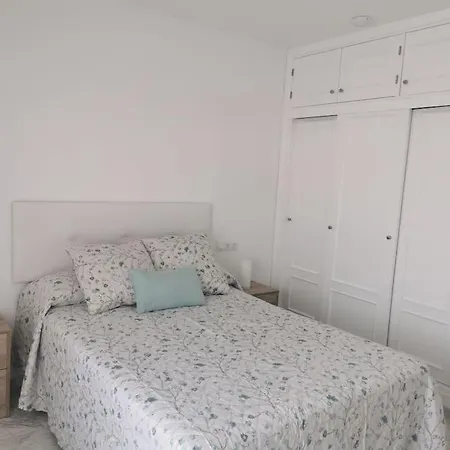 Appartement Wintowinrentals With Stunning Sea And Mountain Views And Pool In