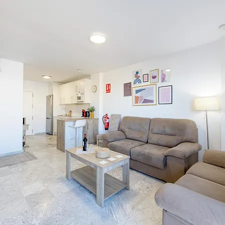 Wintowinrentals With Stunning Sea And Mountain Views And Pool In *