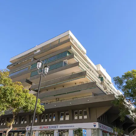 Wintowinrentals With Stunning Sea And Mountain Views And Pool In