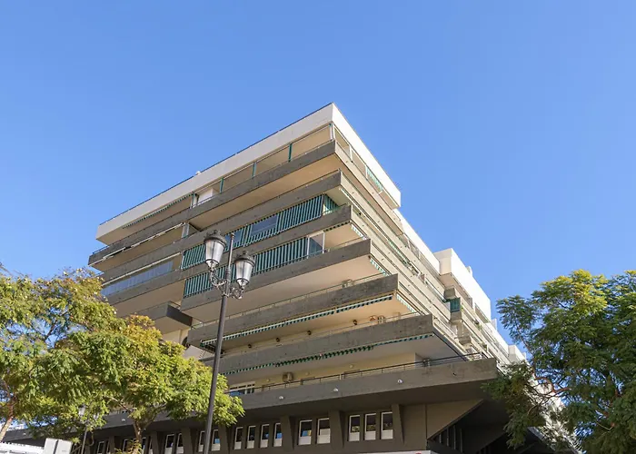 Wintowinrentals With Stunning Sea And Mountain Views And Pool In * Fuengirola